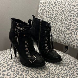 Pour la Victorie Boots